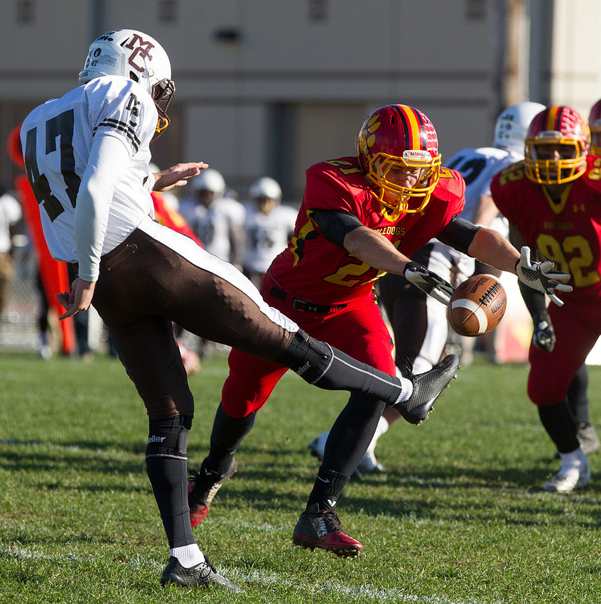 Batavia vs Mt. Carmel 7A Football playoff game