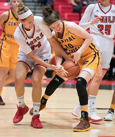NIU WOMENS BASKETBALL