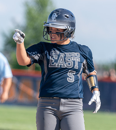 Oswego Class 4A Softball Sectional Semifinal