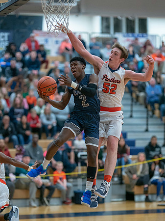 OLE.122718.SPORTS.Oswego East/Oswego boys basketball