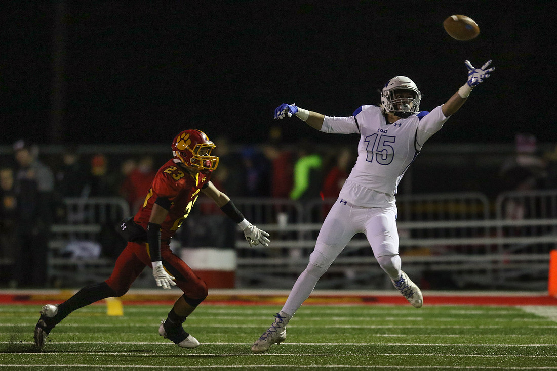 Batavia vs St. Charles North