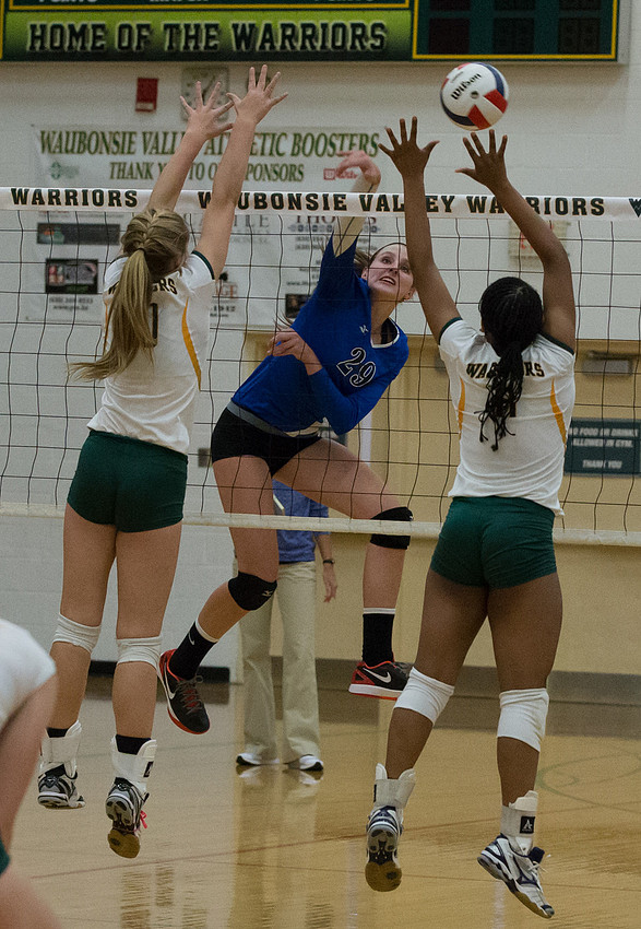 Geneva vs Waubonsie Girls Volleyball