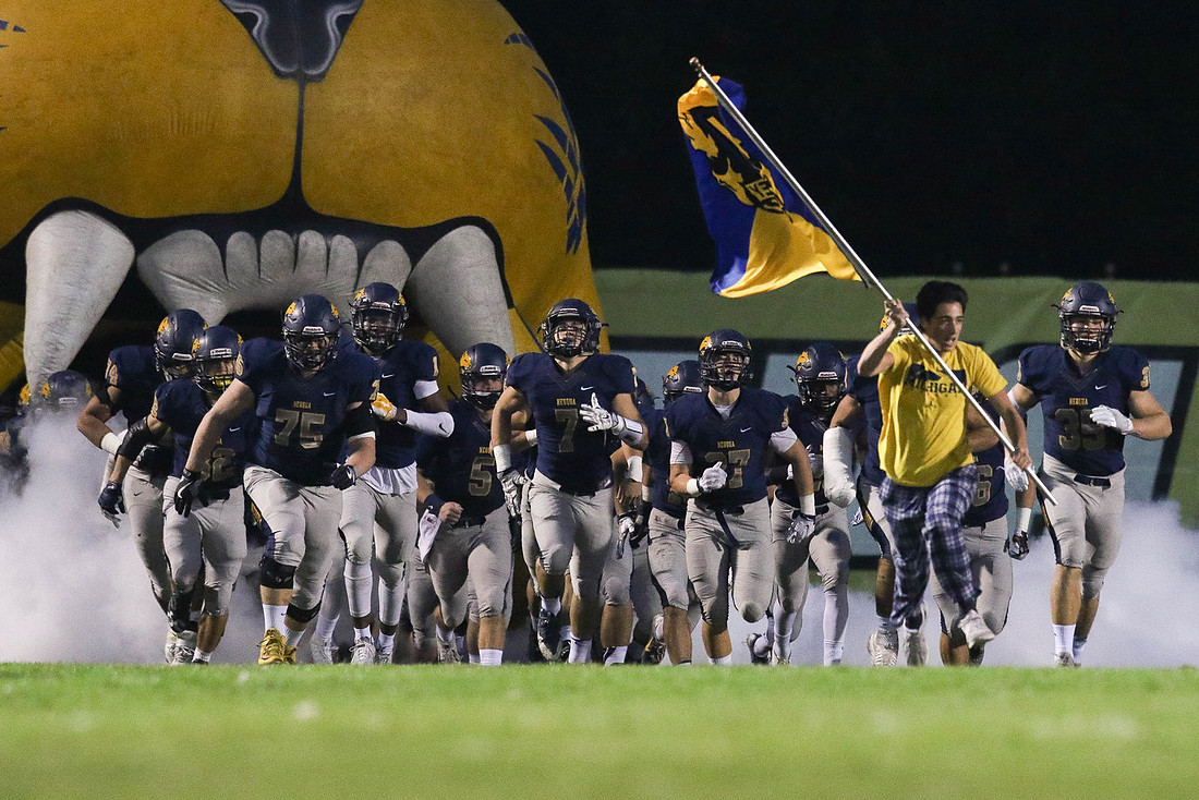Neuqua Valley Vs Glenbard West