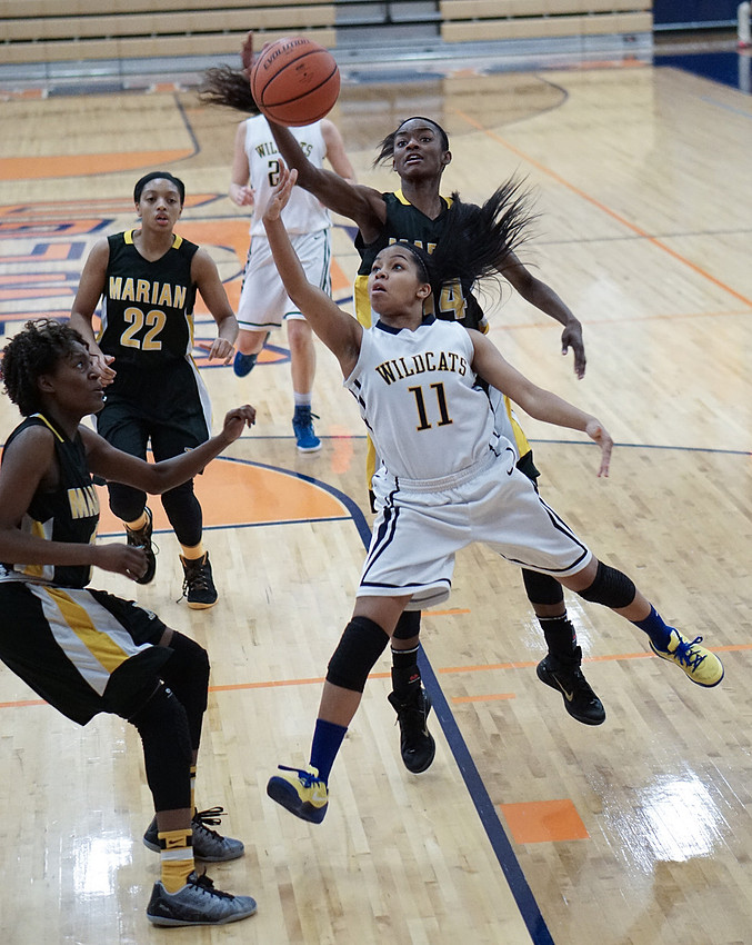 Neuqua Valley vs Marian Catholic