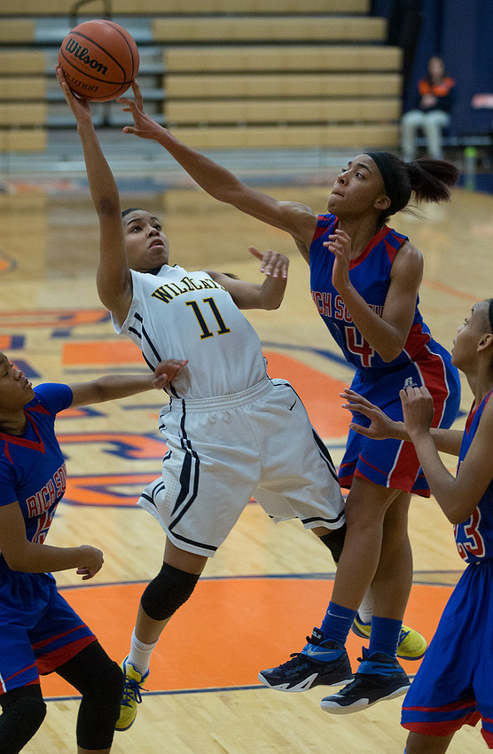 Neuqua Valley vs Rich South