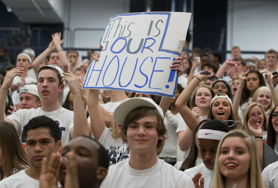 Oswego East vs Oswego