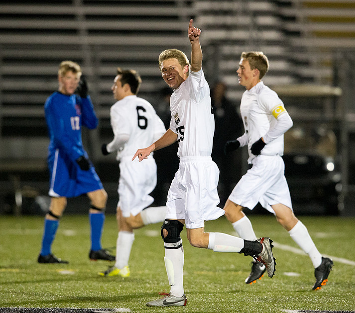 Metea Valley Vs Marmion Soccer