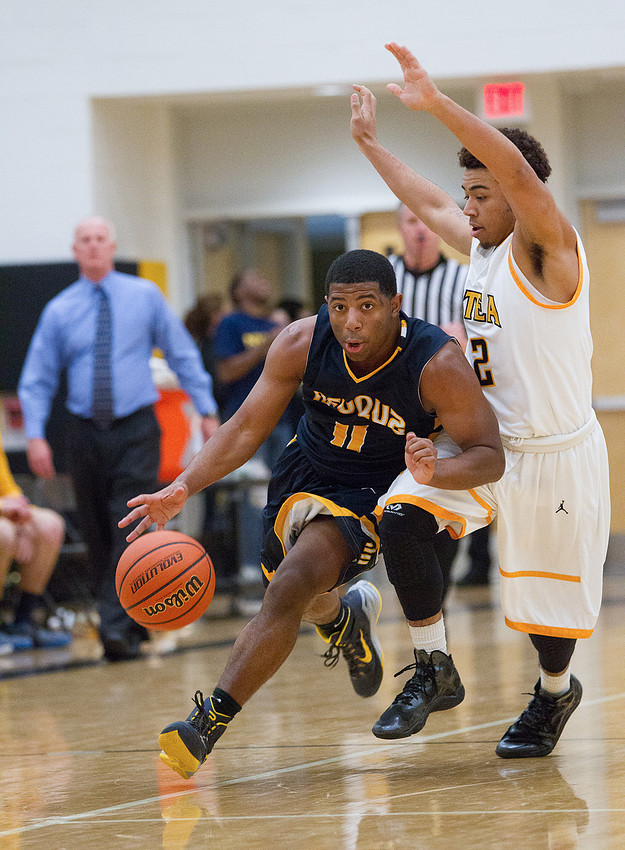 Neuqua vs Metea Valley